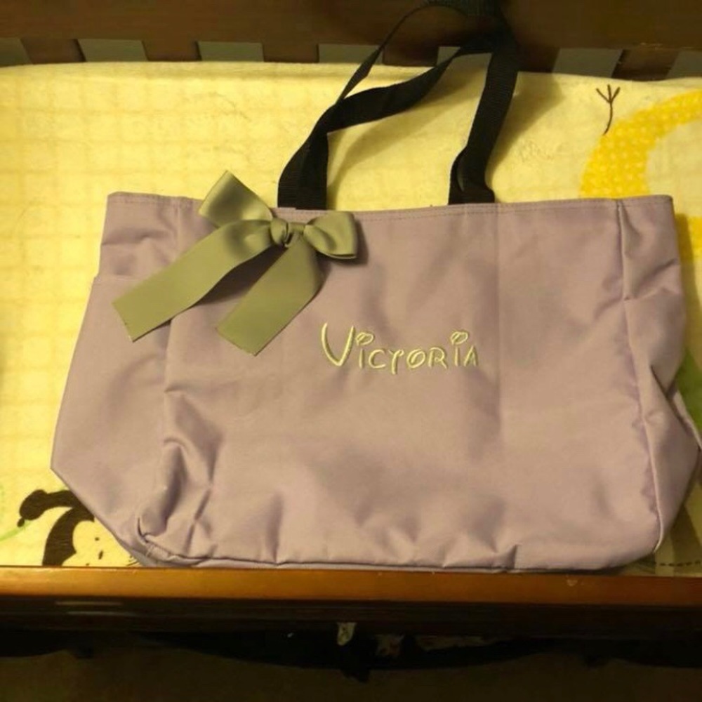 Purple tote